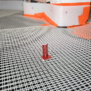 Screed levelling pins